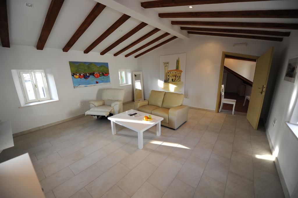St Vitus Apartment *